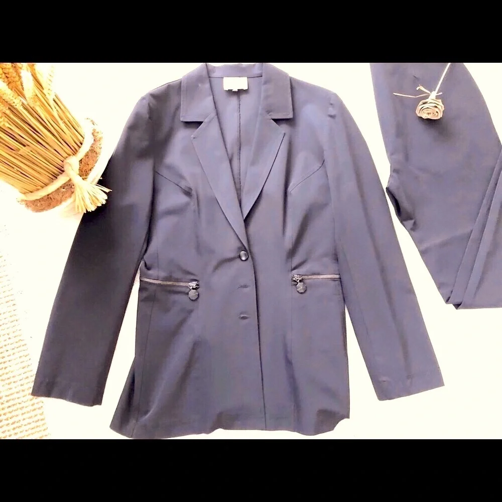 European/Paris boutique purchased S7-8 tux/suit. cocktails,vacation.Amazing - Picture 3 of 8